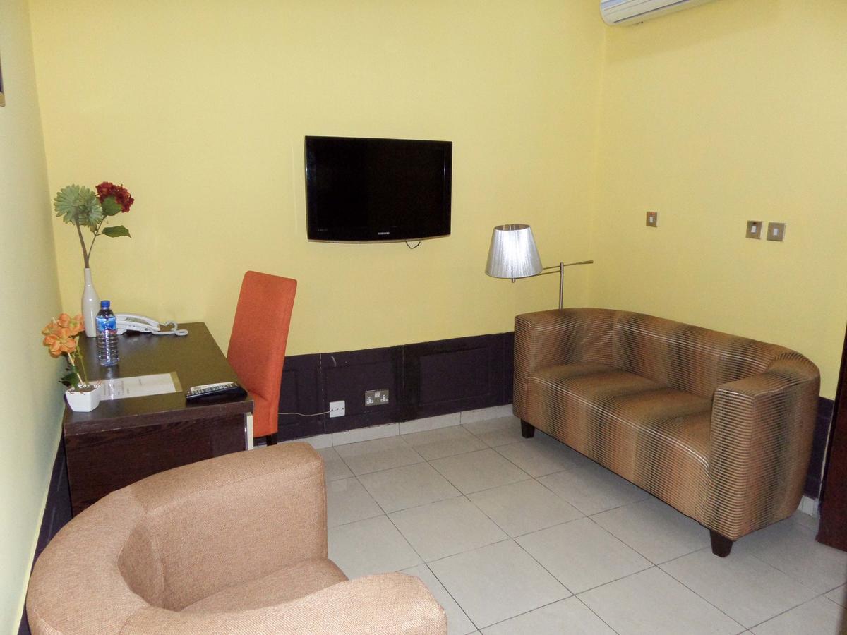 Aries Suites Lagos Ngoại thất bức ảnh