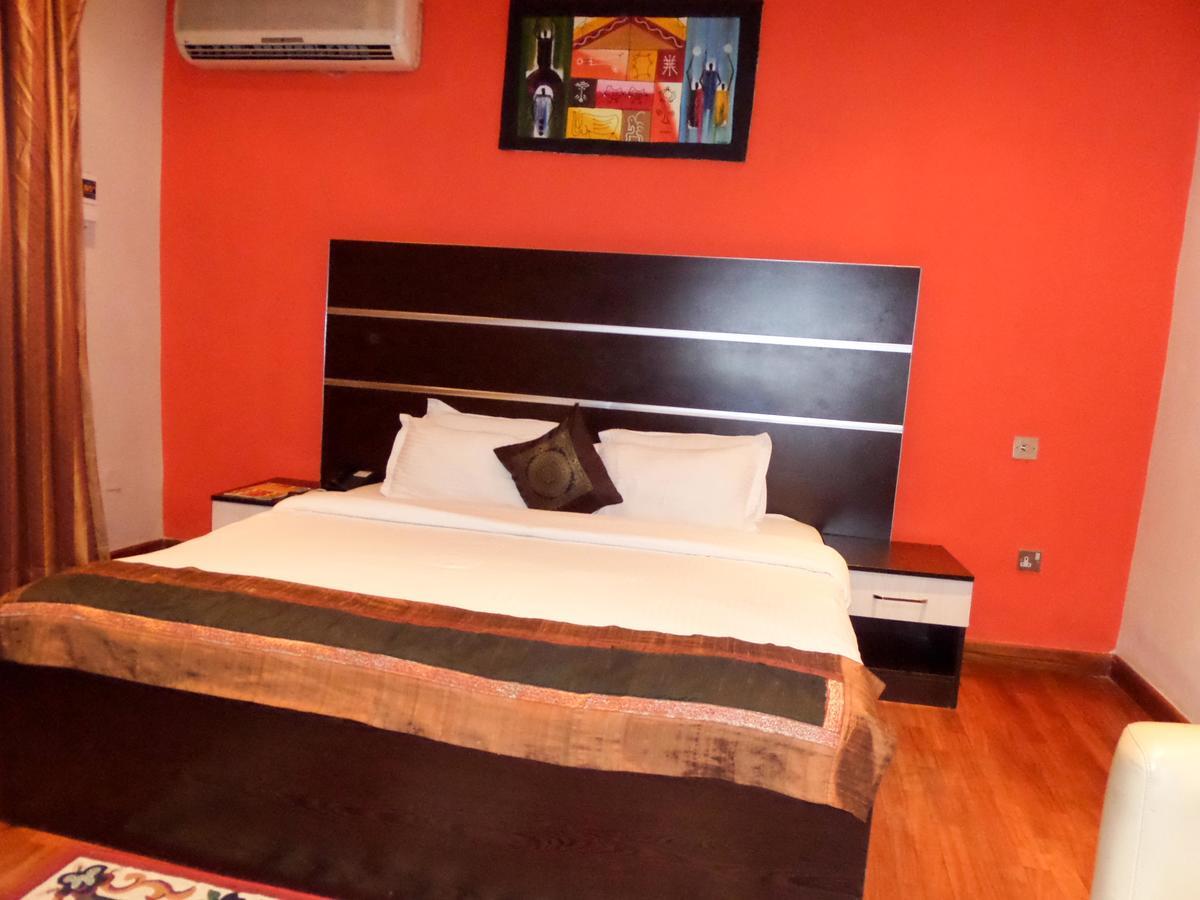 Aries Suites Lagos Ngoại thất bức ảnh
