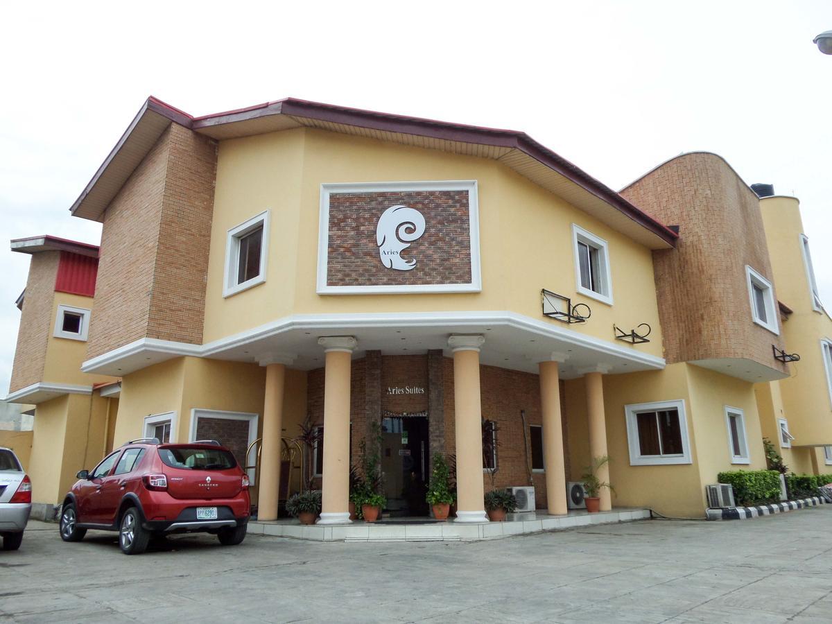 Aries Suites Lagos Ngoại thất bức ảnh