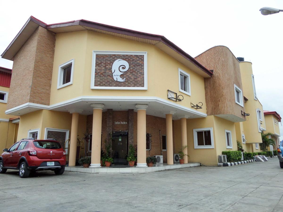 Aries Suites Lagos Ngoại thất bức ảnh