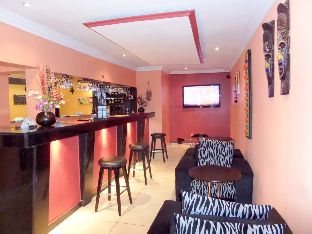 Aries Suites Lagos Ngoại thất bức ảnh